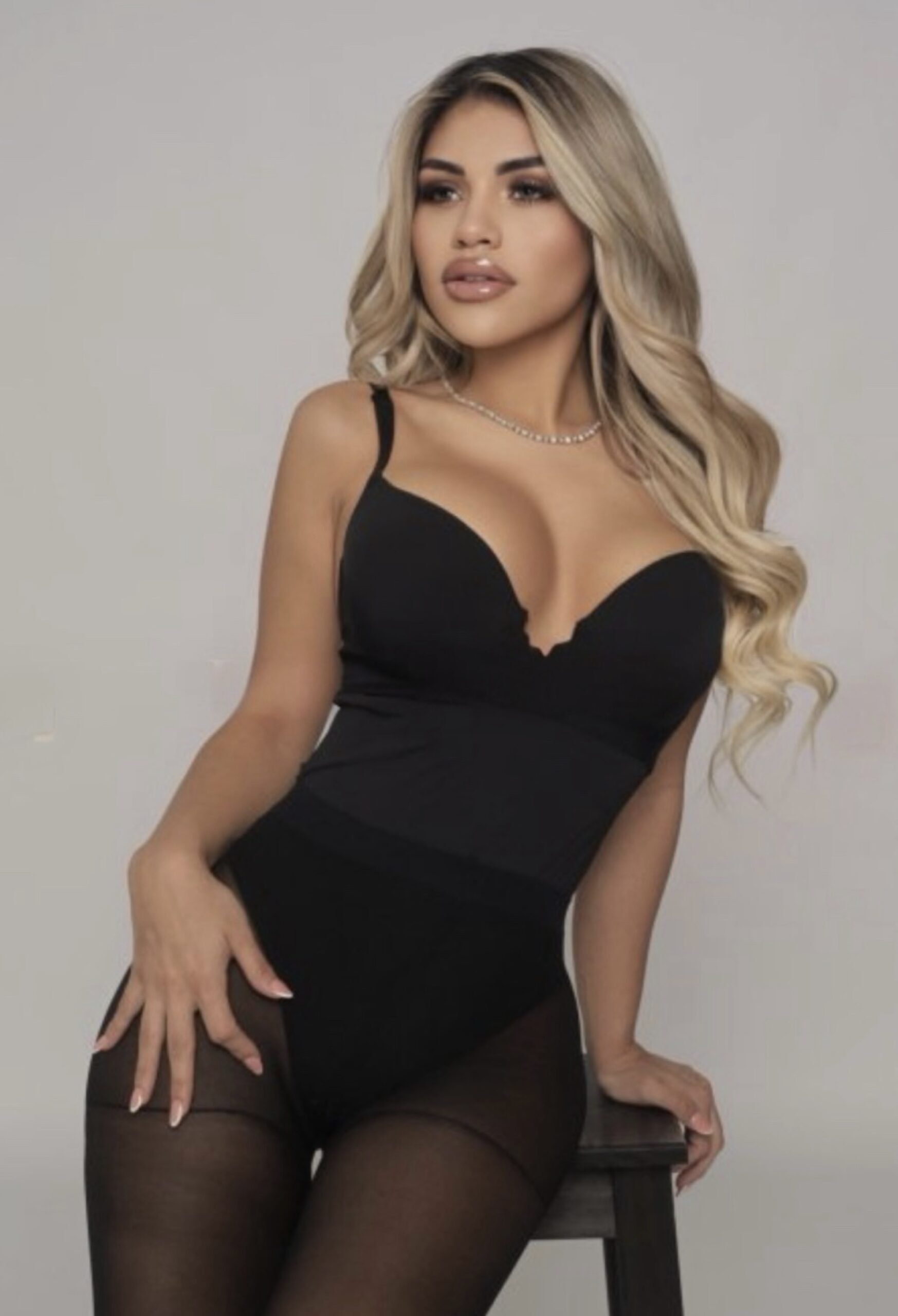 ESCORT IBIZA